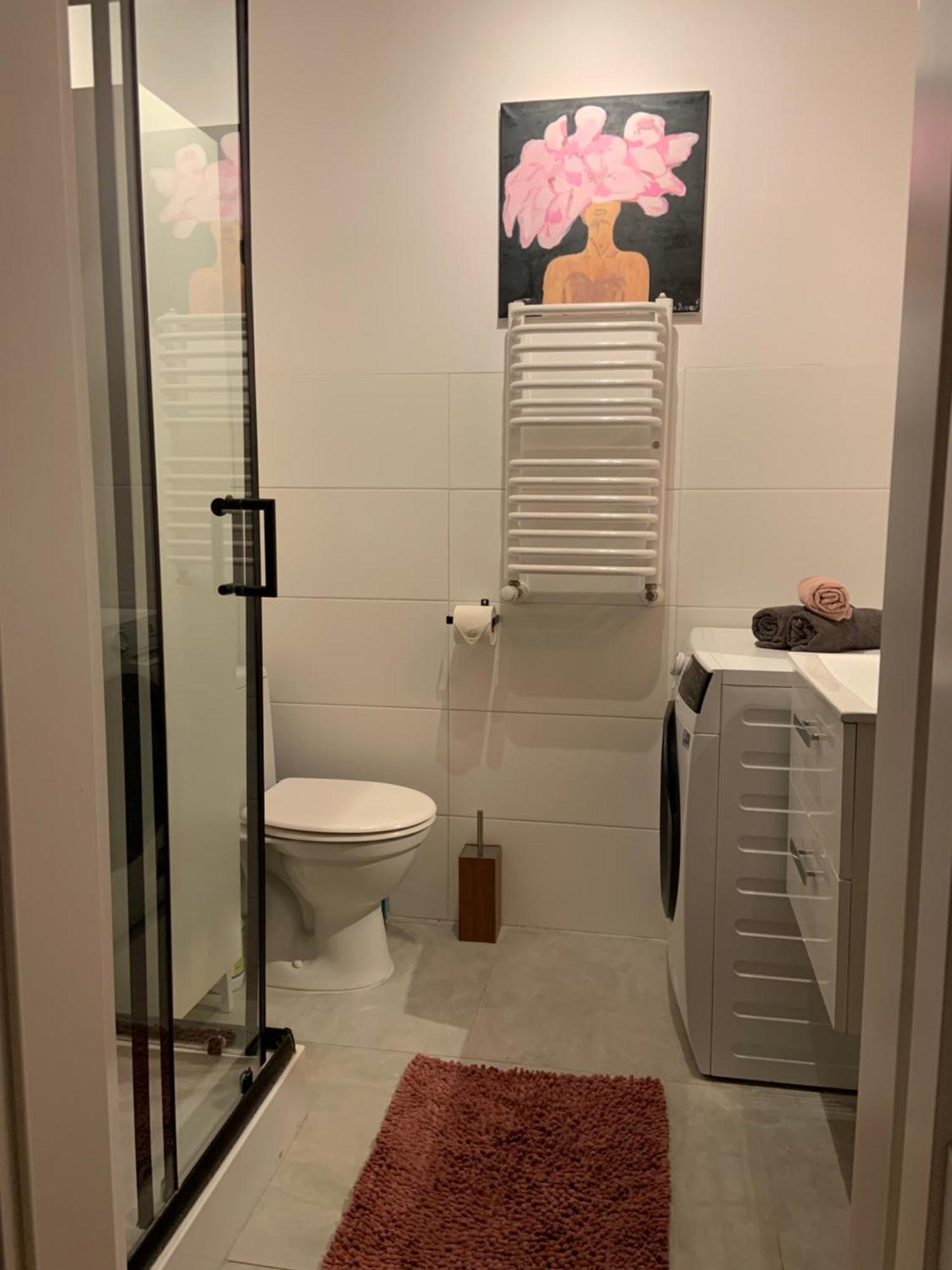 Garden Place Apartment ワルシャワ エクステリア 写真