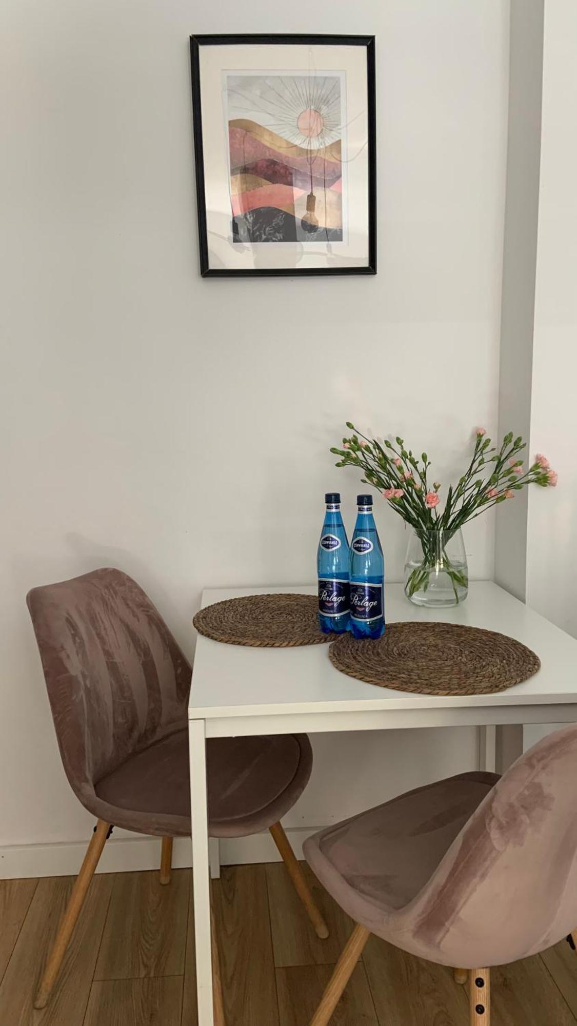 Garden Place Apartment ワルシャワ エクステリア 写真